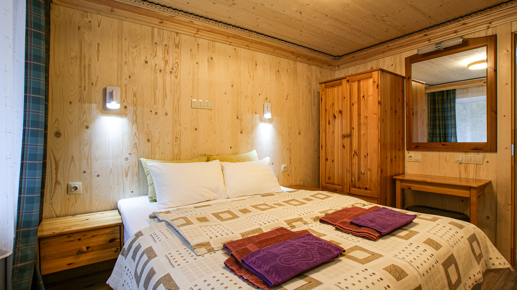 Коттедж ЛЮКС Семейный с 2 спальнями