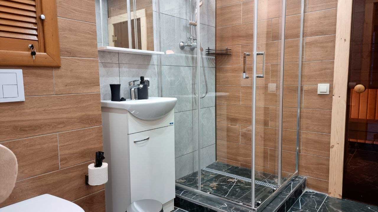 Шато с 2 спальнями с видом на лес