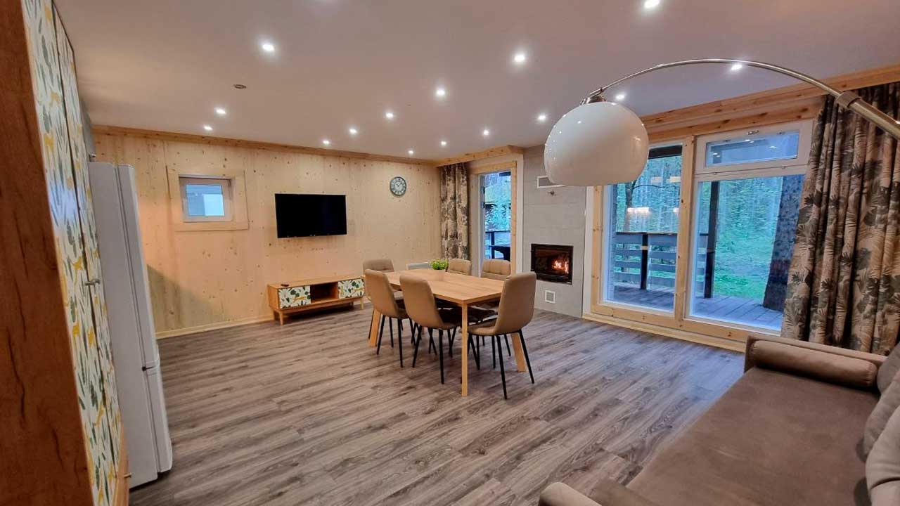 Шато с 2 спальнями с видом на лес