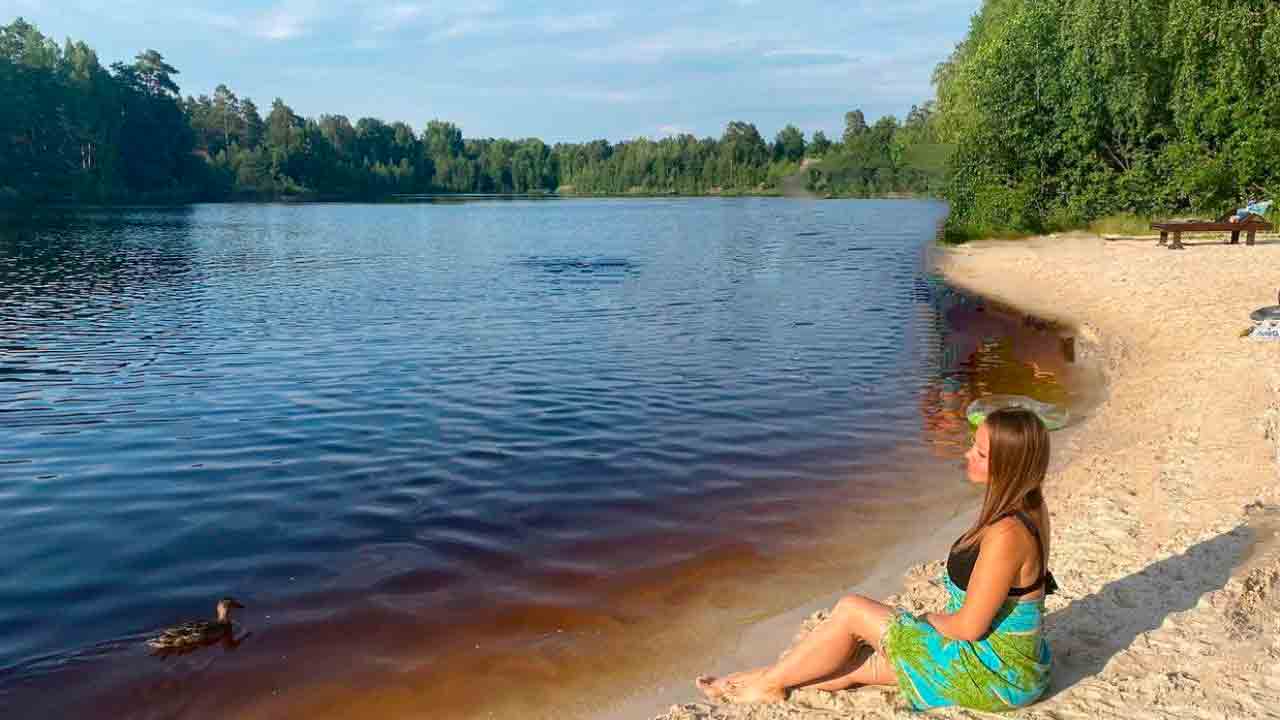 Благоустроенный пляж